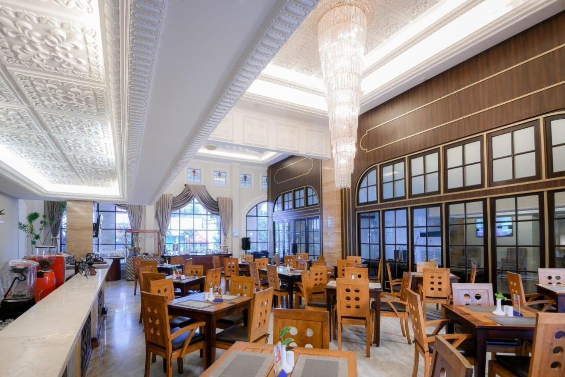 D'Senopati Malioboro Grand Hotel Yogyakarta Eksteriør bilde