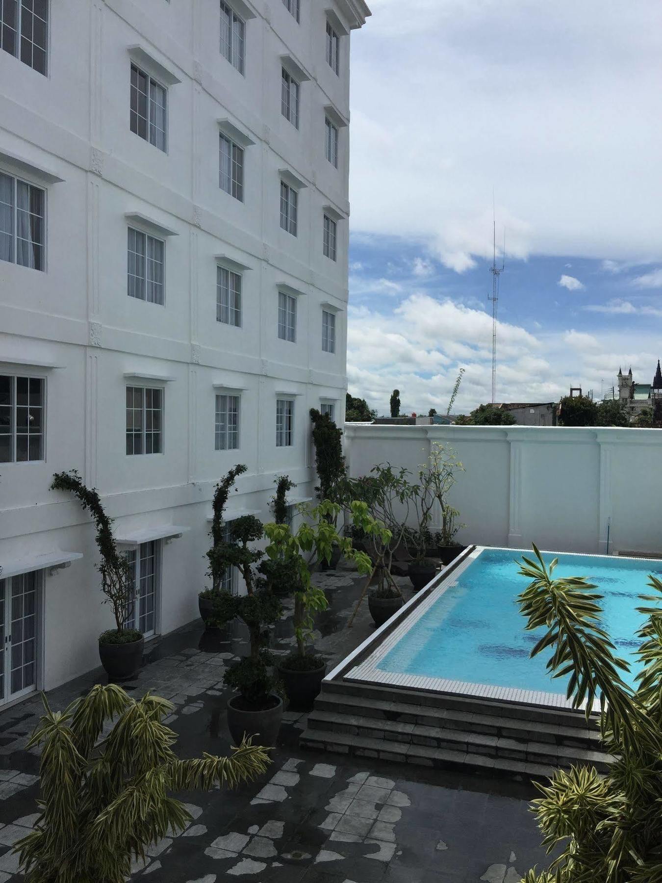 D'Senopati Malioboro Grand Hotel Yogyakarta Eksteriør bilde